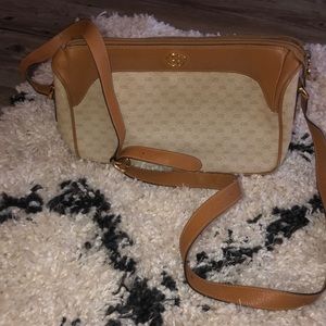 Authentic vintage Gucci shoulder bag